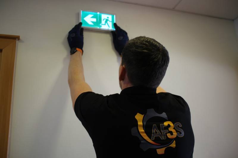 AF3S votre expert en extincteurs, désenfumage et sécurité incendie près de Strasbourg : vente, installation, maintenance pour professionnels et particuliers